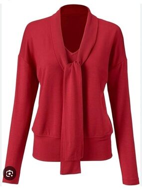 CAbi Tess Tee long sleeve v-neck tie